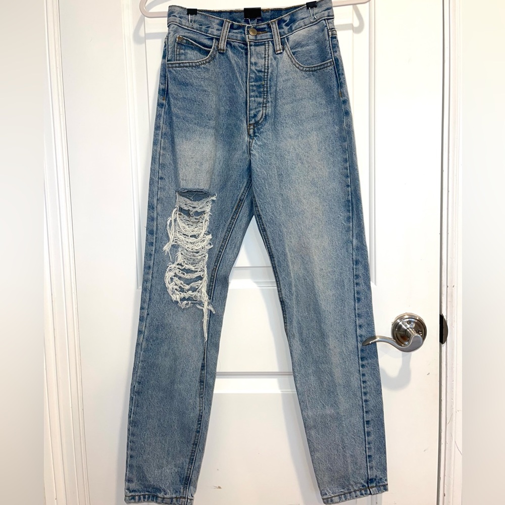 Brandy Melville Boyfriend Jeans